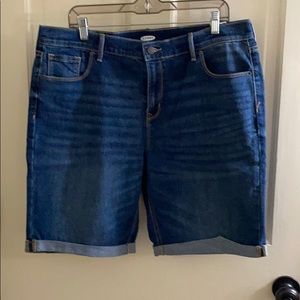 Old navy shorts